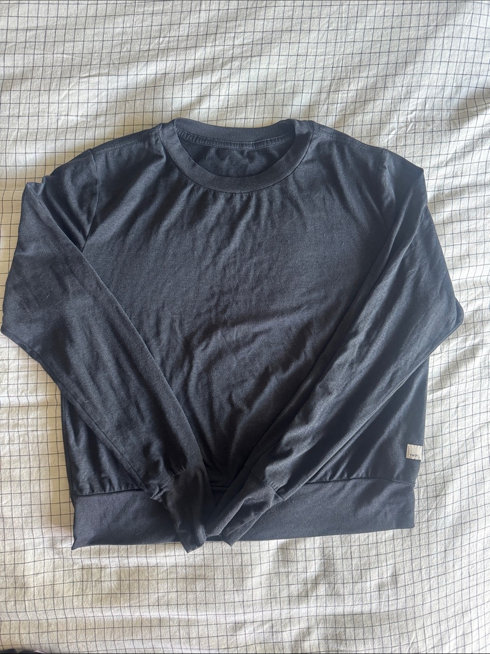 Vuori Black Long-Sleeve Crew Sweatshirt